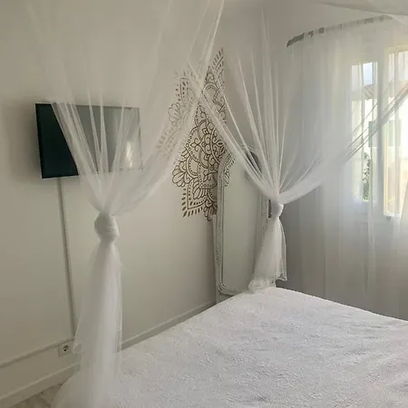 Casa Con Jardin Privado Y Cerca Del Mar Lejlighed Cala'N Blanes (Menorca)