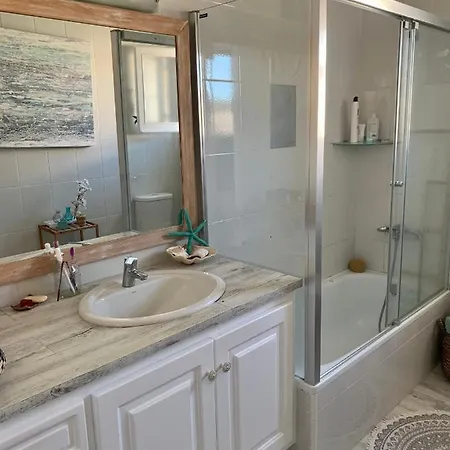 Lejlighed Casa Con Jardin Privado Y Cerca Del Mar Cala'N Blanes (Menorca)