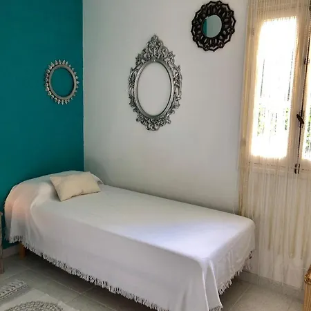 Daire Casa Con Jardin Privado Y Cerca Del Mar
